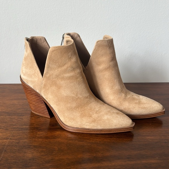 Vince Camino‎ Tan Leather Pointed Toe Booties 3.5 Inch Heels Size 8 - Picture 3 of 10